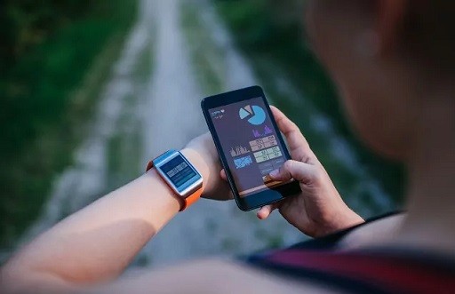 Jak połączyć smartwatch z telefonem?